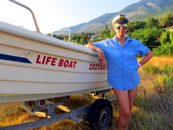 ModestyAblazeLifeboat1