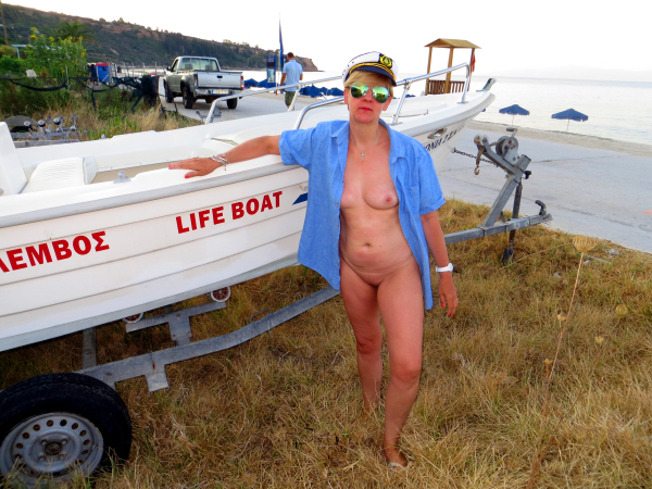 ModestyAblazeLifeboat5
