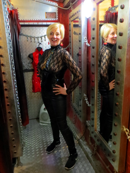 Modesty Ablaze Honour Waterloo changing rooms